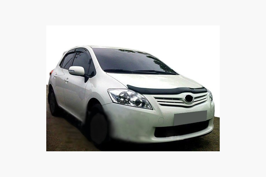 Toyota Auris 2007–2012 Motorkapdeflector 2009-2012 (SIM) Image