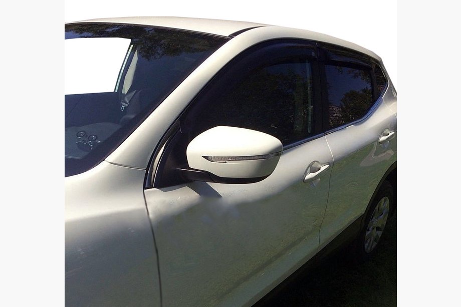 Nissan Qashqai 2014–2021 Raamwindschermen (4 stuks, SIM) Image