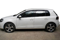 Volkswagen Golf 6 2008–2014 Raamwindschermen (set 4 stuks, SIM) foto 1