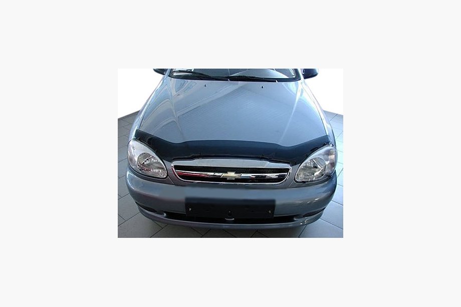 Chevrolet Lanos 1998–2017 Motorkapdeflector (SIM) Image
