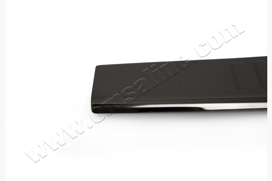 Nissan Qashqai 2010–2014 Achterbumper beschermlijst Zwart Chroom (RVS) Standaard basis Image