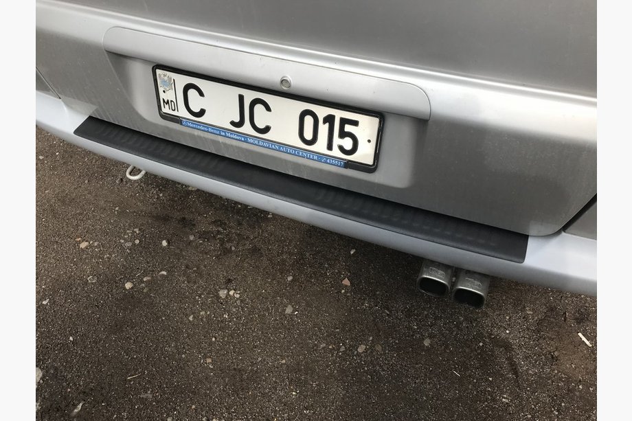 Mercedes Vito W638 1996–2003 Achterbumper beschermlijst DDU-mat (ABS) Foto 1