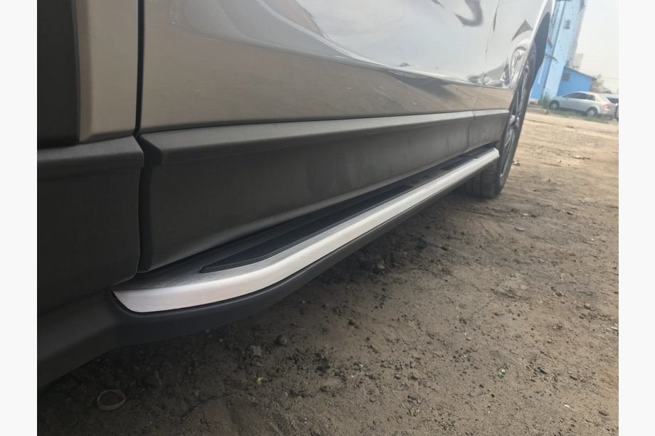 Mazda CX-9 2017– Originele side steps (2 stuks) Foto 1