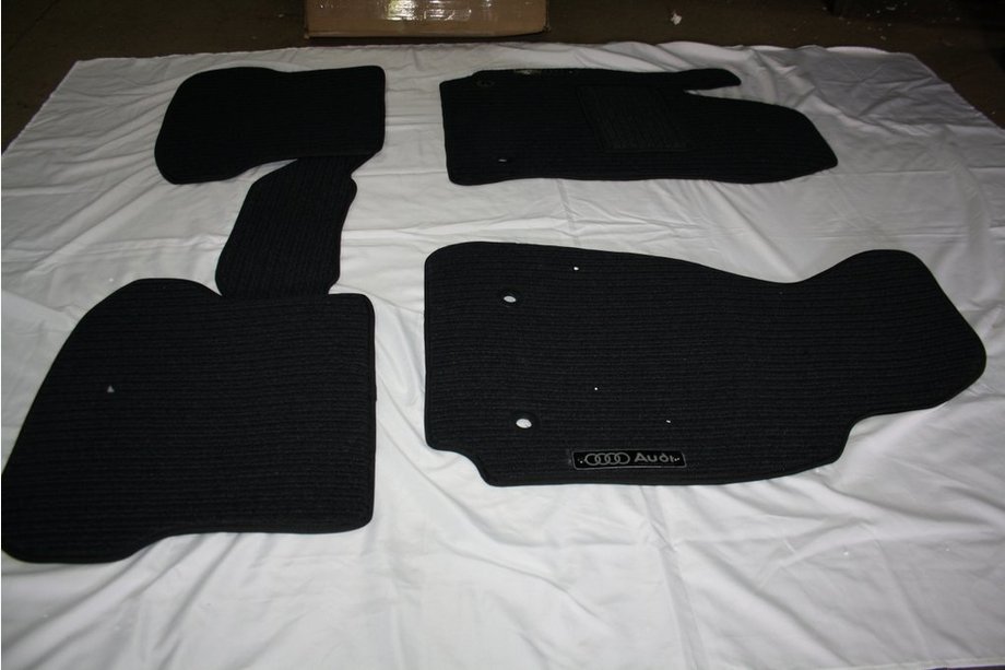 Audi A6 C7 2011–2017 Textielen automatten voor interieur (Corona) Image