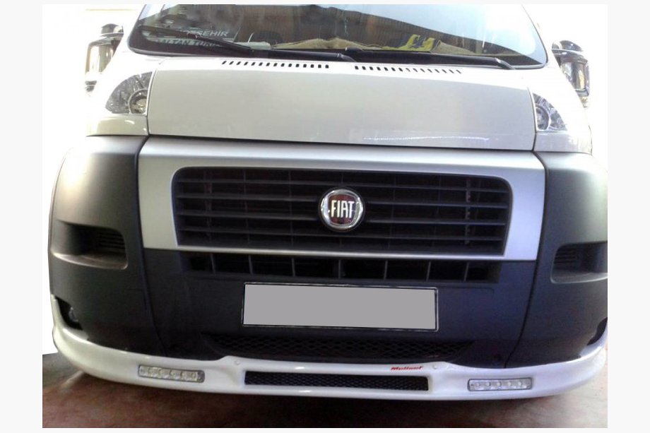 Fiat Ducato 2006–2025 Voorbumper lipspoiler 2006-2013 (smal met LED, spuitklaar) Image