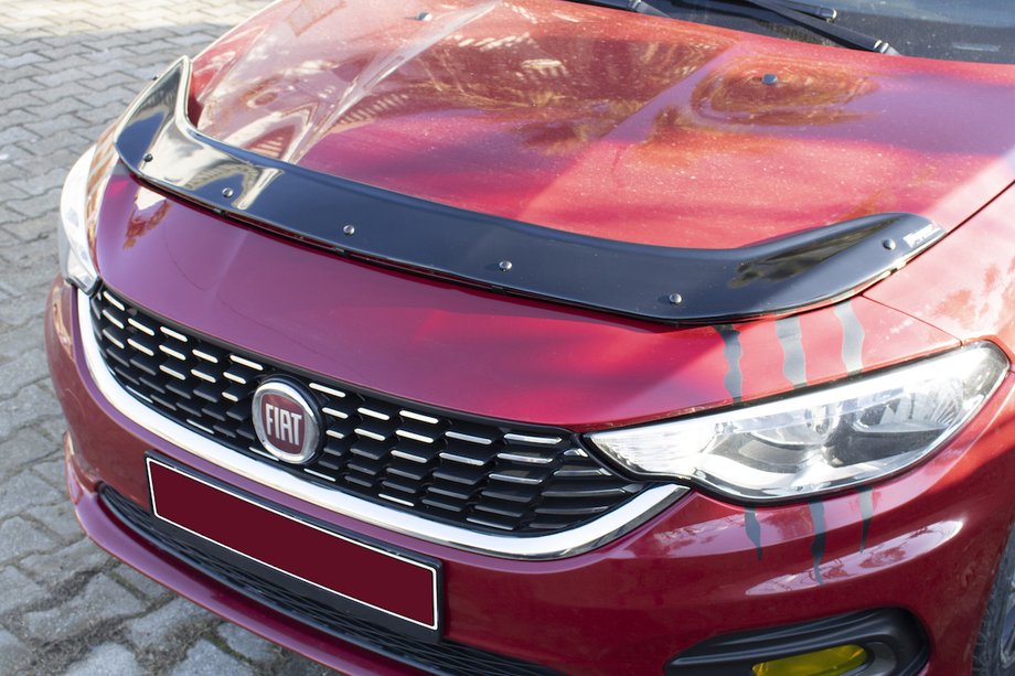 Fiat Tipo 2016– Motorkapdeflector EuroCap Image