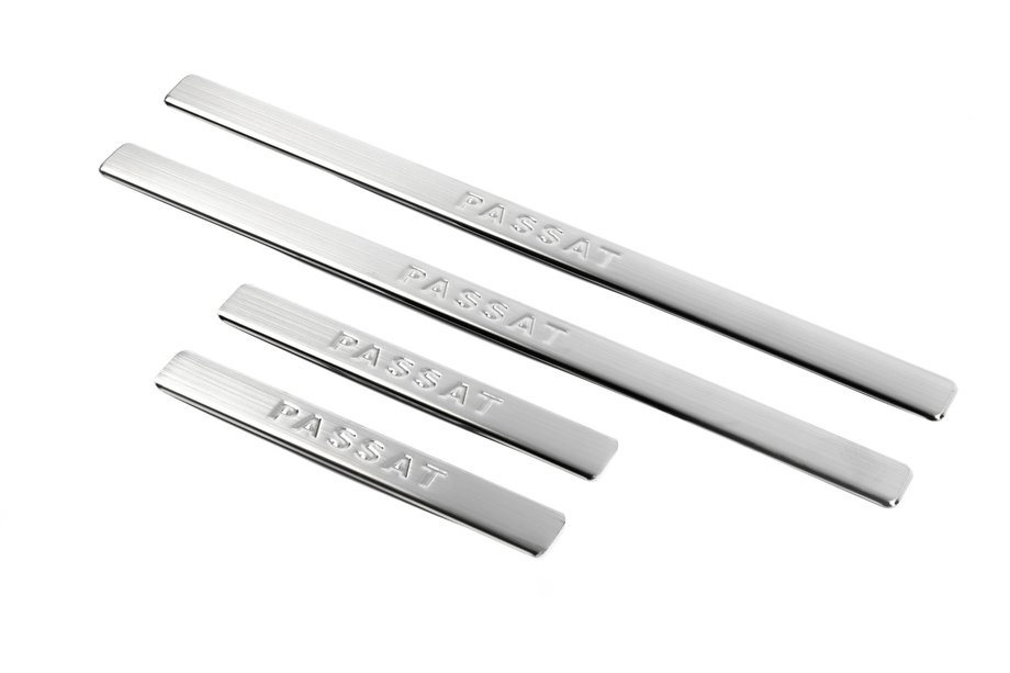Volkswagen Passat B8 2015–2023 OmsaLine instaplijsten type 1 (set 4 stuks, RVS) Image