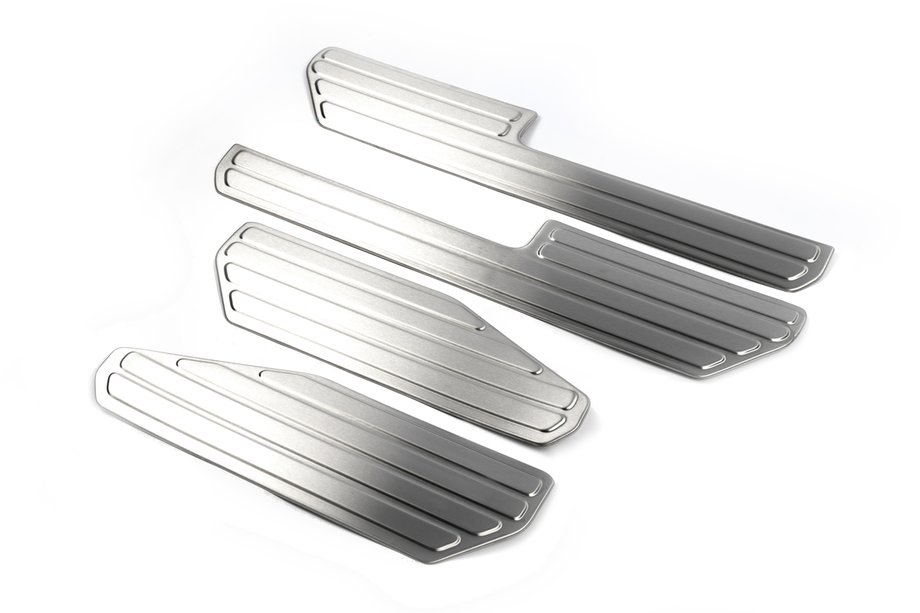 Volkswagen Amarok 2010–2022 OmsaLine interieur instaplijsten (4 stuks, RVS) Image