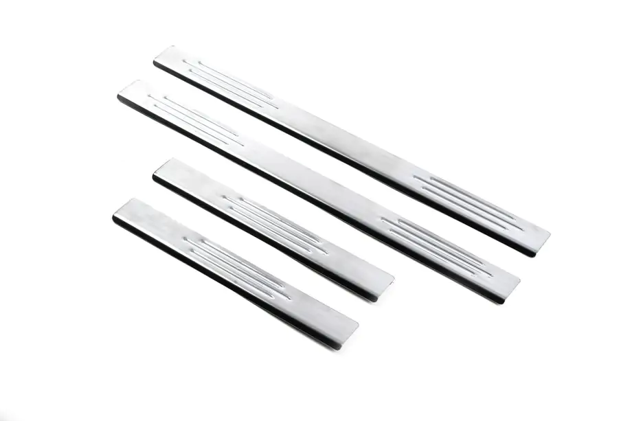 Volkswagen Touareg 2002–2010 Carmos V4 dorpellijsten (4 stuks, RVS) Image