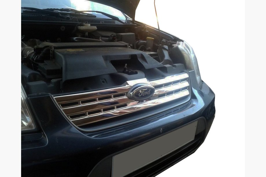 Ford Connect 2010–2013 RVS sierlijsten voor de voorgrille Image