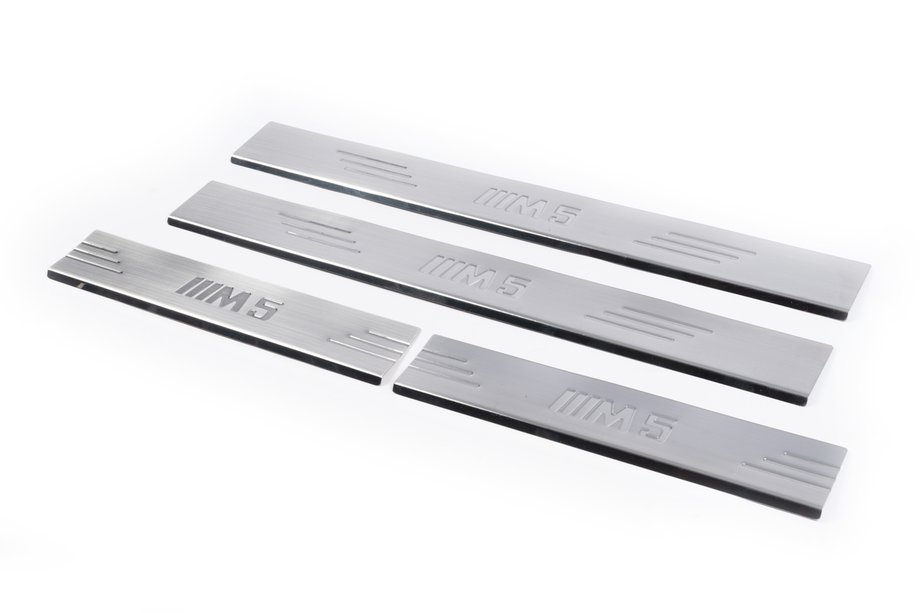 BMW 5 Serie E34 1988–1995 Dorpellijstset (4 stuks, Carmos V1) Foto 1