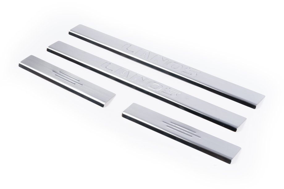 Daewoo Lanos 1998–2017 RVS instaplijsten Carmos V2 (4 stuks) Image