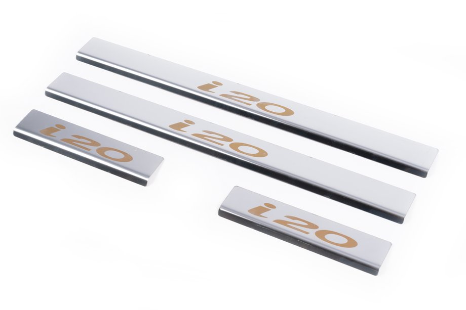 Hyundai I-20 2008–2012 Carmos V1 RVS instaplijsten (set 4 stuks) Image