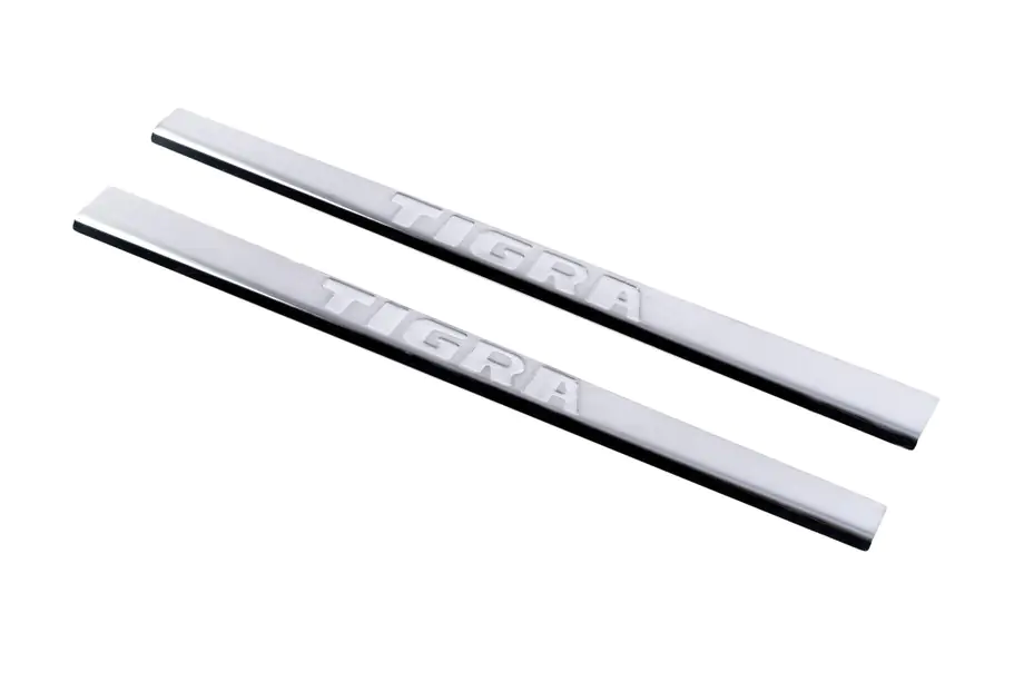 Opel Tigra 2001–2009 Carmos instaplijsten (2 stuks, RVS) Image