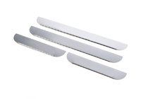 Toyota Rav 4 2006–2013 Carmos dorpellijsten (set 4 stuks, RVS) foto 1