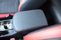Mitsubishi Lancer X 2008– SoyuzAuto stoelhoezen in leatherlook foto 5