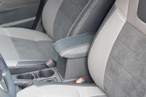 Toyota Corolla 2013–2019 Autostoelhoezen Elite (kunstleer ↗ alcantara-look) foto 2