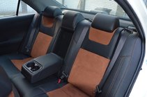 Toyota Camry 2011–2017 Autostoelhoezen (kunstleer ↗ alcantara-alternatief, Elite) foto 5