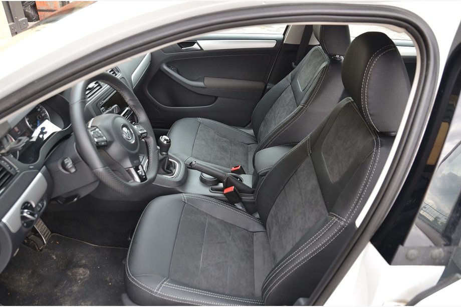 Volkswagen Jetta 2011–2018 SoyuzAuto stoelhoezen in leatherlook Image