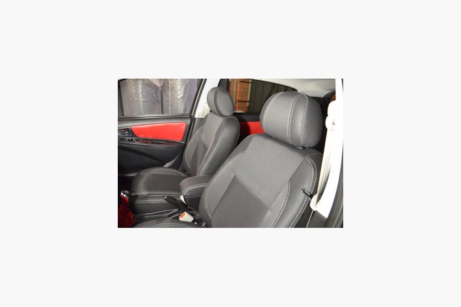 Geely MK Cross 2010–2016 Autostoelhoezen SoyuzAuto Premium van kunstleer Image