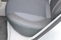 Hyundai Accent 2006–2010 Premium autostoelhoezen van eco-leer foto 5