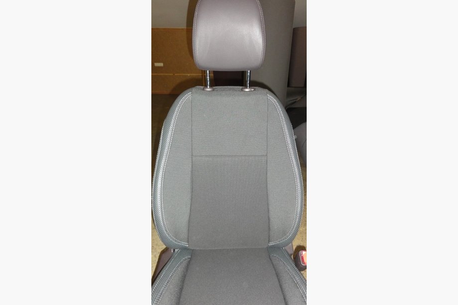 Hyundai IX-35 2010–2015 Autostoelhoezen SoyuzAuto Premium van kunstleer Image