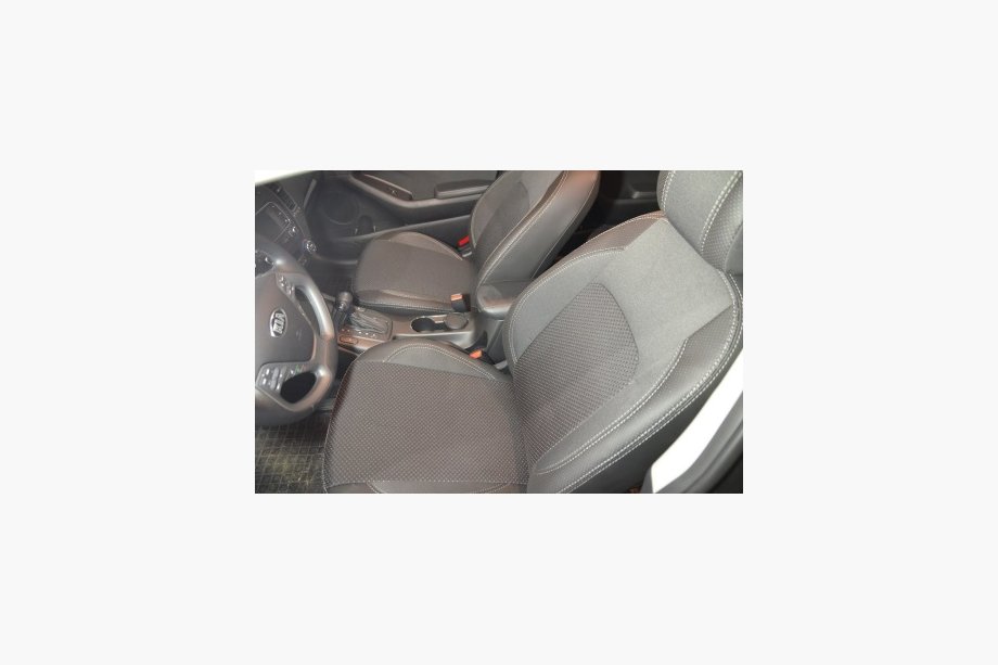 Kia Cerato 3 2013–2018 Nieuw! Modelgebonden stoelhoezen van eco-leer Brothers Premium Image