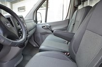 Mercedes Sprinter W906 2006–2018 Autostoelhoezen (kunstleer↗stof, Premium) foto 2