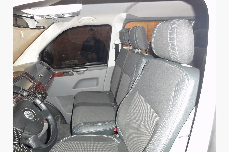 Volkswagen T5 2010–2015 Autostoelhoezen (kunstleer↗stof, Premium) Voorstoelen (2+1) Foto 2