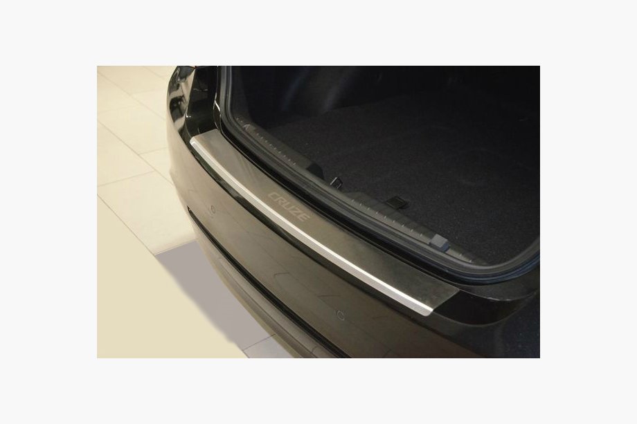 Chevrolet Cruze 2009–2015 RVS achterbumperbeschermer met omgezette rand Nataniko Sedan Image