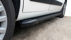 Peugeot Bipper 2008–2017 Mostu Black side steps (2 st., aluminium profiel) foto 2