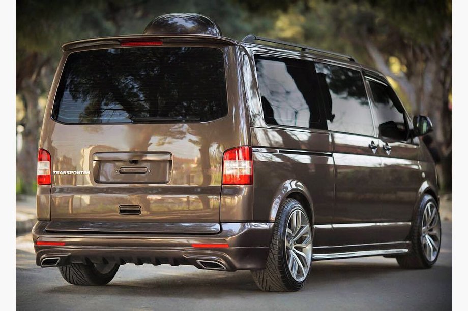 Volkswagen T5 Transporter 2003–2010 Achterbumper onderlip Sport 2 (spuitklaar) Image