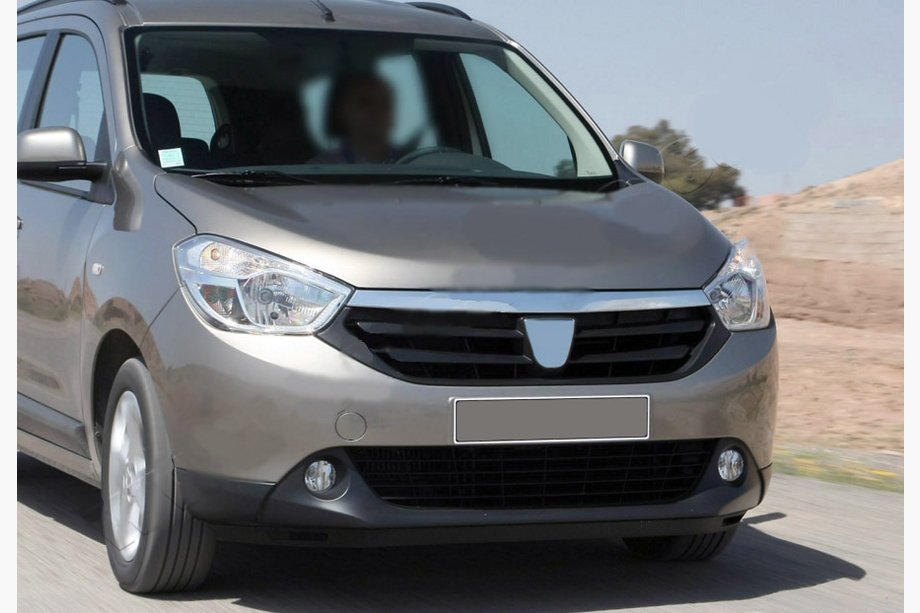 Dacia Dokker 2013–2022 RVS sierstrip boven de grille Image