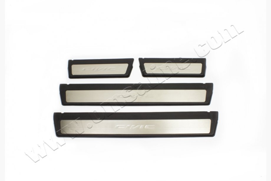 Honda Civic Sedan IX 2011–2016 Isikli chroom instaplijsten (set van 4) Grijs Foto 3