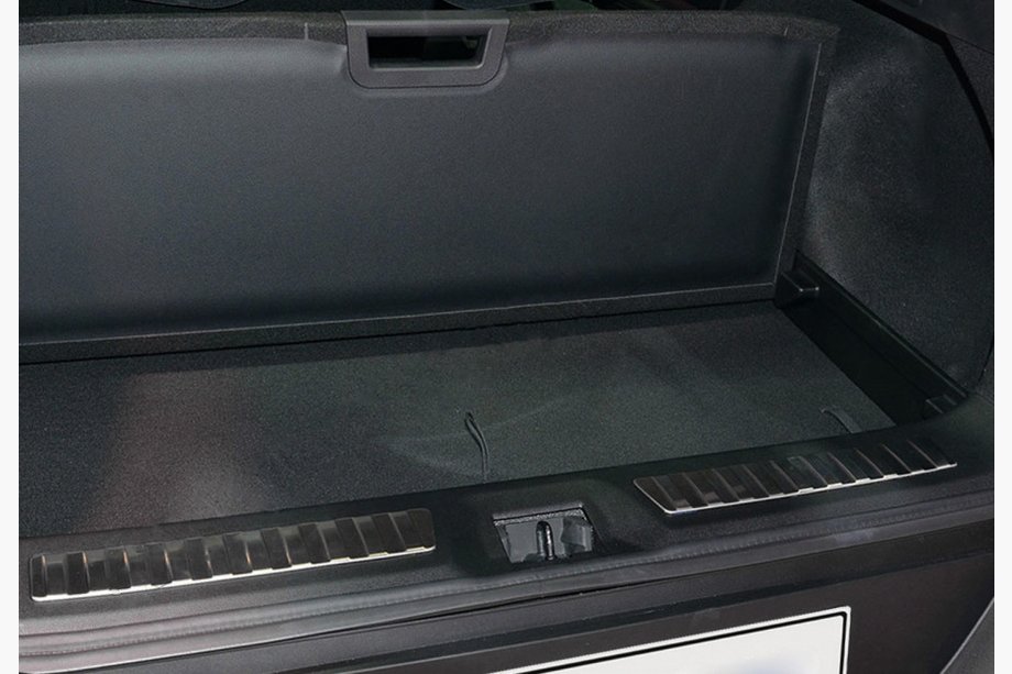 Renault Kadjar 2015–2022 OmsaLine RVS achterdorpellijst Mat Image