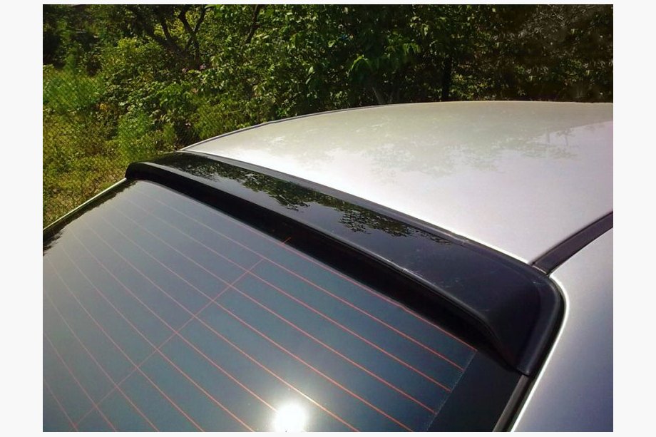 Chevrolet Aveo T200 2002–2008 Achterruitvisor (DDU, ABS-kunststof) Hoogglans Foto 5