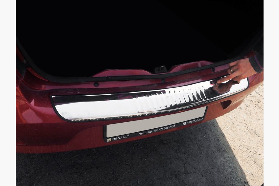 Dacia Logan I 2008–2012 RVS sierlijst voor achterbumper Carmos (RVS) Image