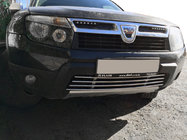Dacia Duster 2008–2018 Eendelige onderste grille (RVS) foto 1