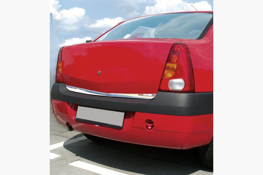 Dacia Logan I 2008–2012 RVS sierlijst onderrand achterklep Image