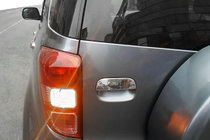 Daihatsu Terios 2006–2017 RVS afdekking voor achterklep-openingsgreep foto 1