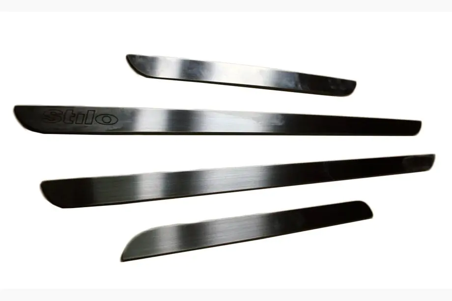 Fiat Stilo 2001–2007 RVS instaplijsten (set 4 stuks) Image