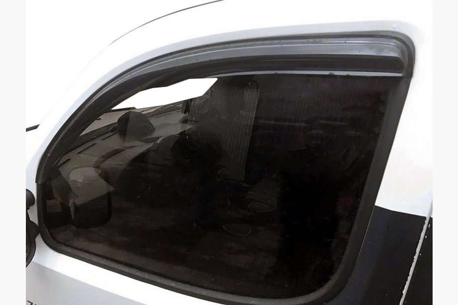 Fiat Doblo I 2005–2010 Raamwindschermen (2 stuks, DDU) Image