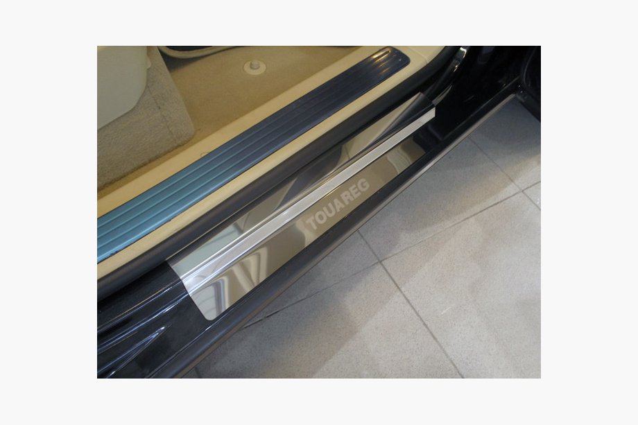 Volkswagen Touareg 2002–2010 Nataniko instaplijsten (4 stuks, RVS) Premium - 3M tape, 0,8 mm Image