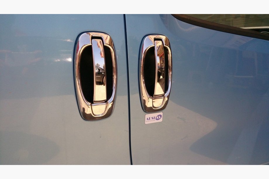Fiat Fiorino/Qubo 2008–2024 Chroom deurhendel- en omlijstingset (RVS, 8-delig) Foto 6