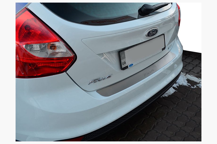 Ford Focus III 2011–2017 Achterbumperbeschermer Natanika (RVS) 2011-2014, Sedan Image