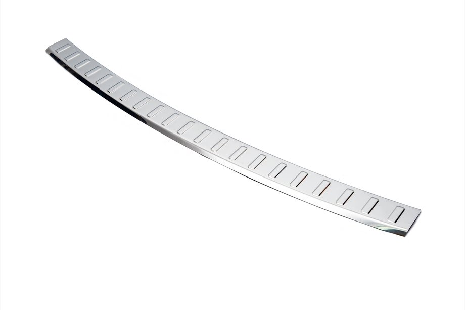 Mini Cooper F55/56/57 2014–2023 Achterbumper beschermlijst Carmos (F55, roestvrij staal) Image