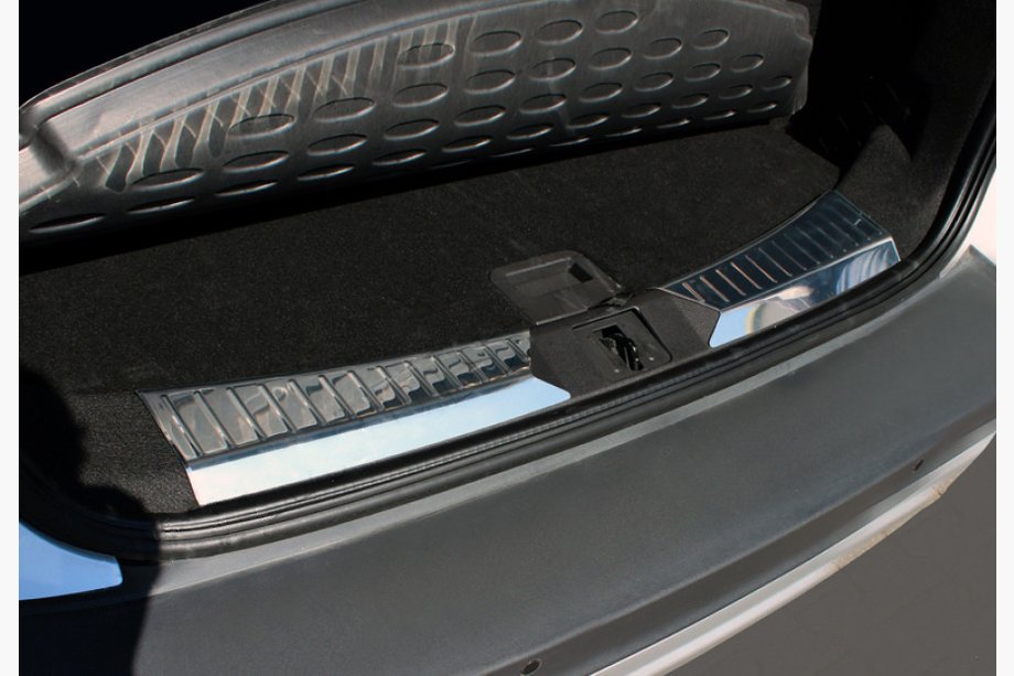 Ford Kuga/Escape 2013–2019 Kofferdrempelbeschermer 2013-2016 (2-delig, RVS) Image