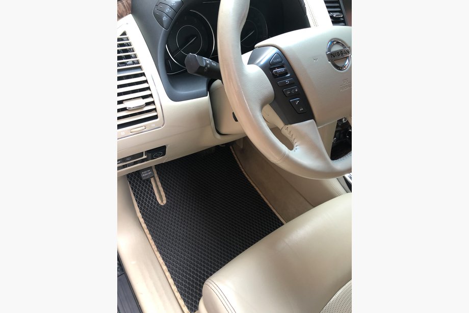 Nissan Patrol Y62 2010–2024 Interieurmatten 3 rijen (EVA, zwart) Image