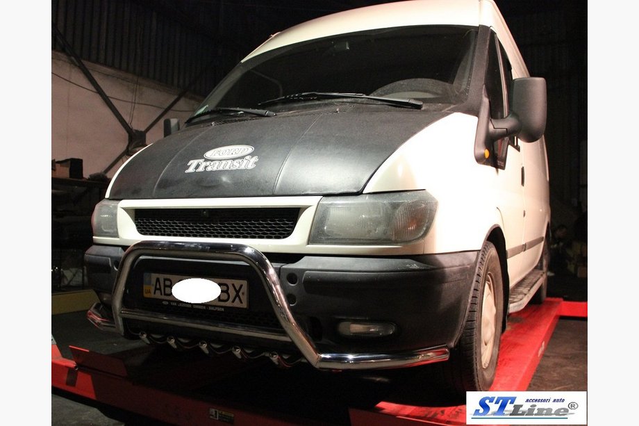 Ford Transit 2000–2014 Bullbar WT003-Plus (2000-2006, RVS) Foto 2