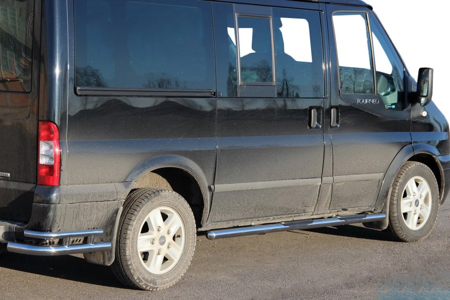 Ford Transit 2000–2014 Sidebars BB002 (2 stuks, RVS) 70 mm, L1 (kort) Image